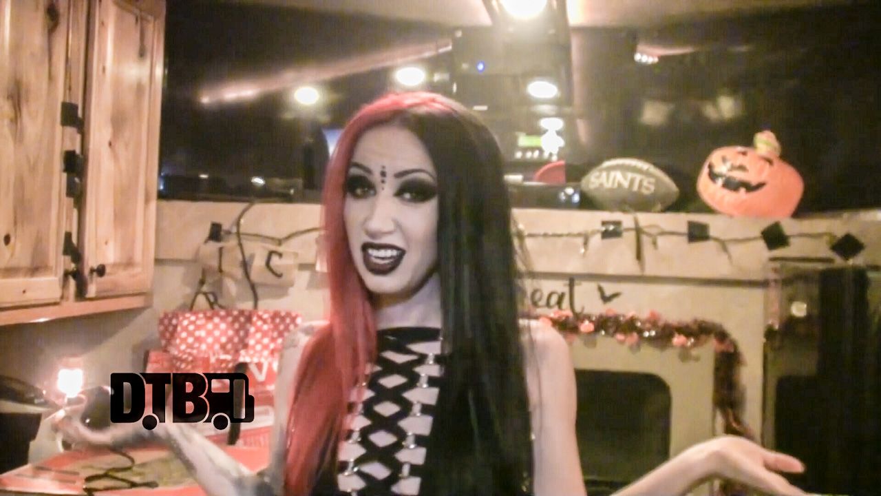 New Years Day – BUS INVADERS Ep. 931 [VIDEO]