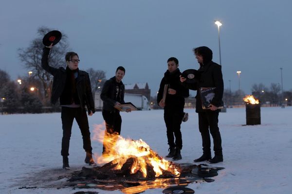 Fall Out Boy’s “Wintour Is Coming” – GALLERY