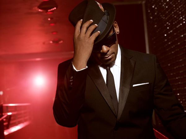 R. Kelly Announces the “Single Ladies Tour”