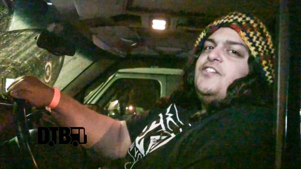 Survay Says! – BUS INVADERS Ep. 774 [VIDEO]