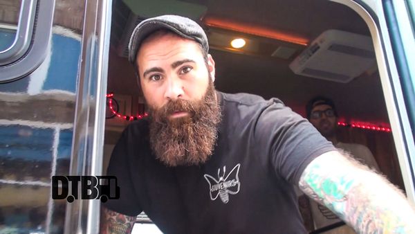 Four Year Strong – BUS INVADERS Ep. 896 [VIDEO]