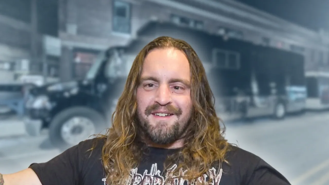 Sanguisugabogg - BUS INVADERS Ep. 2149 [VIDEO]