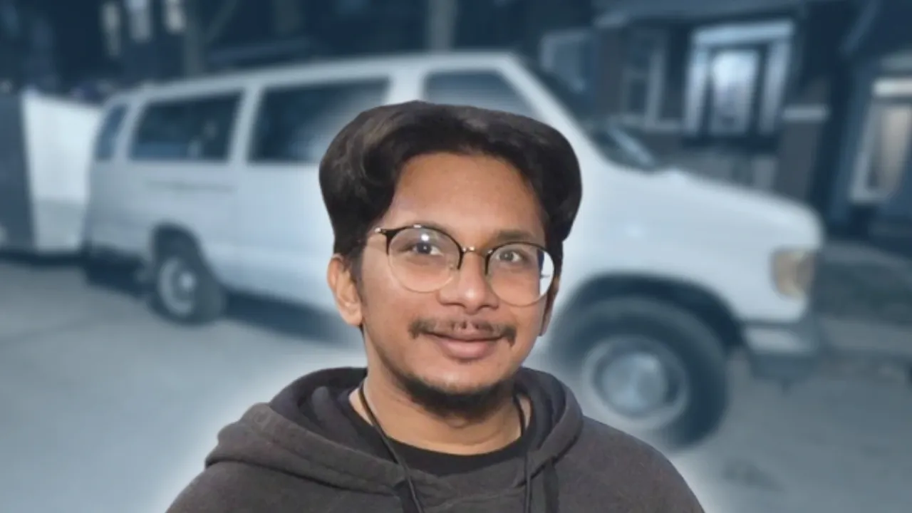 The Crimson Armada - BUS INVADERS Ep. 2150 [VIDEO]