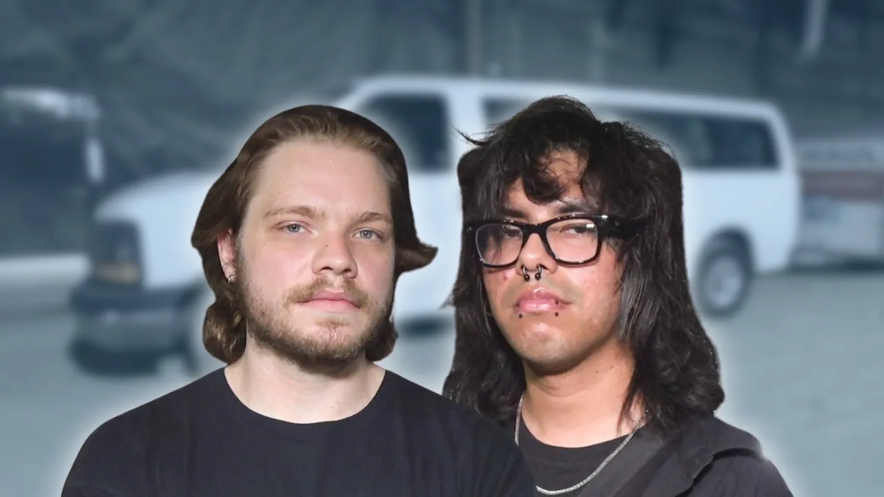 fromjoy - BUS INVADERS Ep. 2157 [VIDEO]