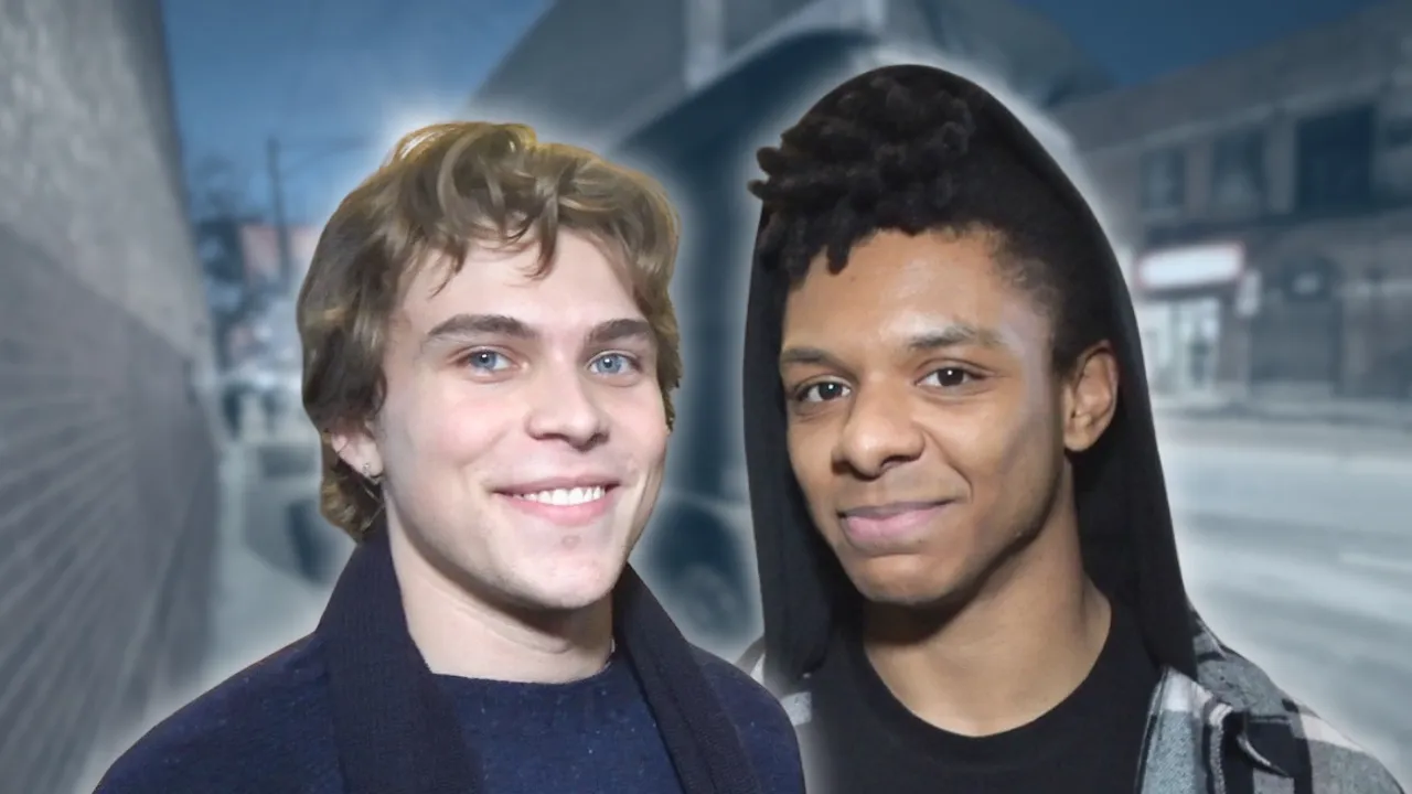 The Runarounds - BUS INVADERS Ep. 2185 [VIDEO]