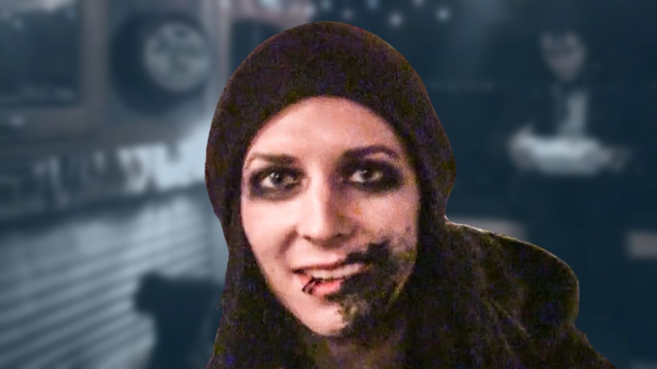 Motionless In White - BUS INVADERS (Revisited) Ep. 195 [VIDEO]