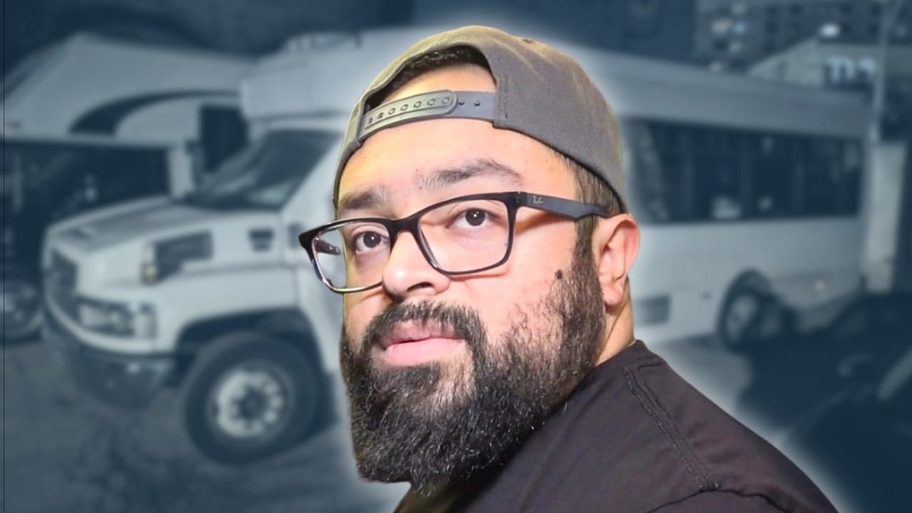 Catch Your Breath - BUS INVADERS Ep. 1892 [VIDEO]