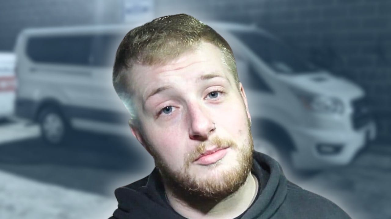 John Harvie - BUS INVADERS Ep. 1891 [VIDEO]