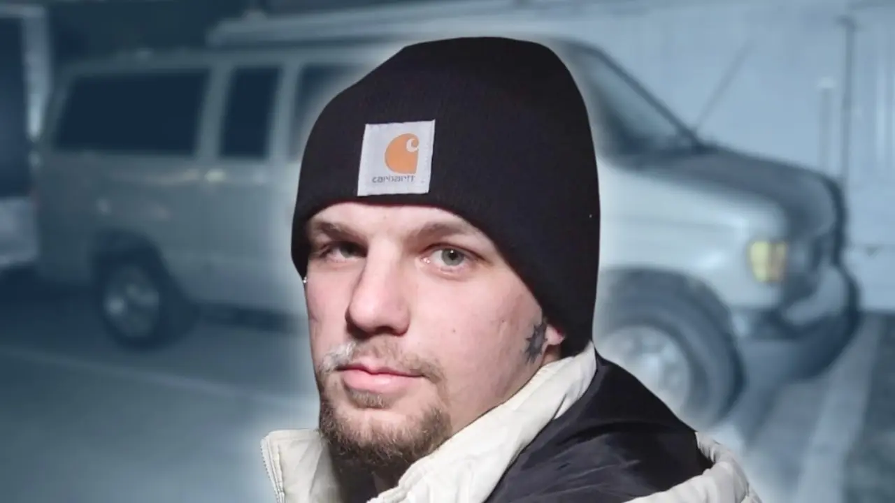 Southpaw FLHC - BUS INVADERS Ep. 1903 [VIDEO]