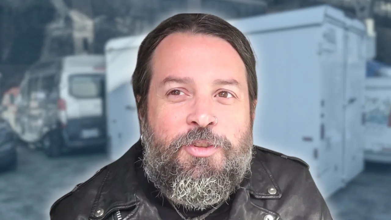 Necrofier - BUS INVADERS Ep. 1912 [VIDEO]