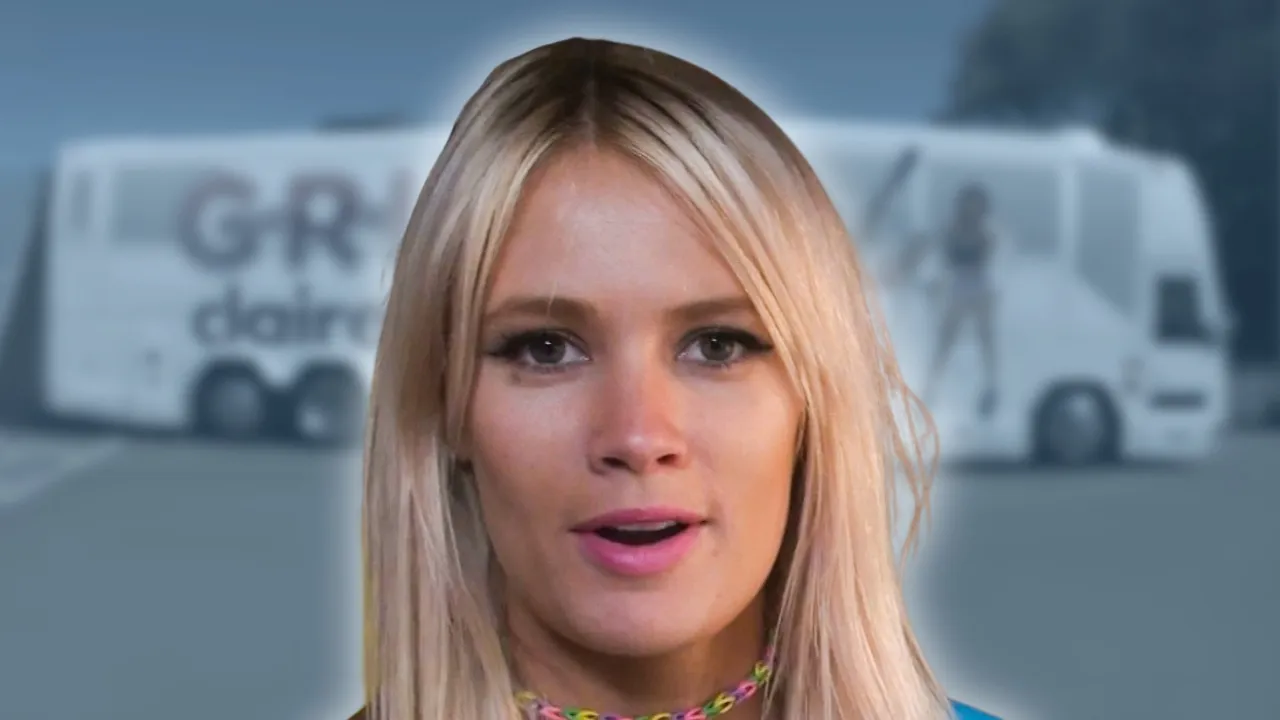 G.R.L. - BUS INVADERS (Revisited) Ep. 278 [VIDEO]