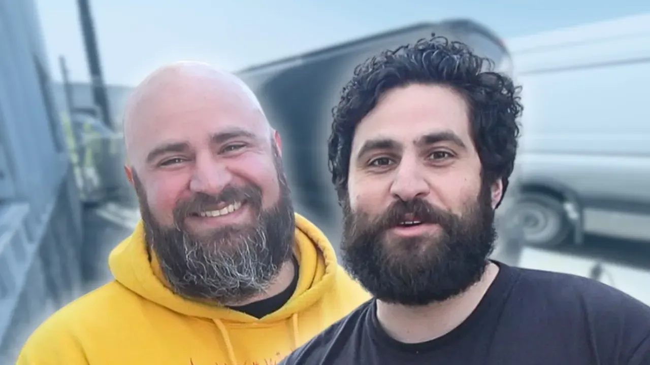 Undeath - BUS INVADERS Ep. 2086 [VIDEO]