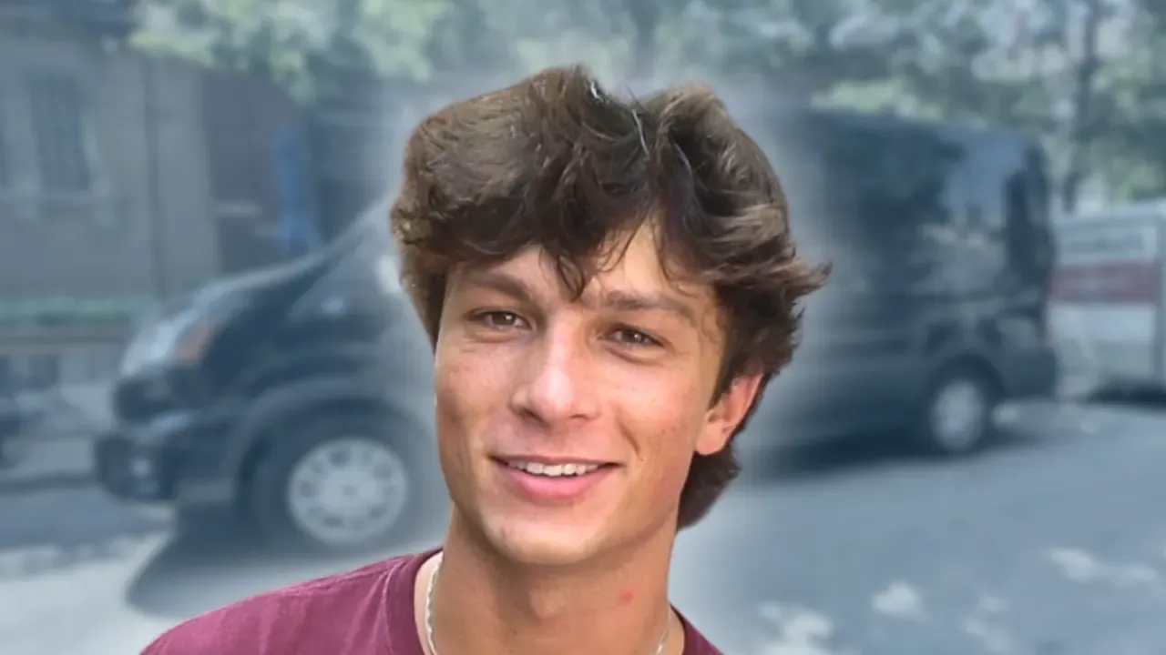 Kevian Kraemer - BUS INVADERS Ep. 2108 [VIDEO]