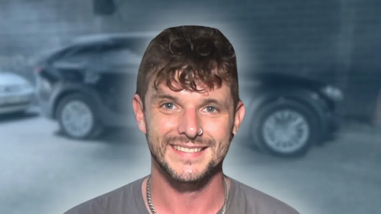 Pet Needs - BUS INVADERS Ep. 2112 [VIDEO]