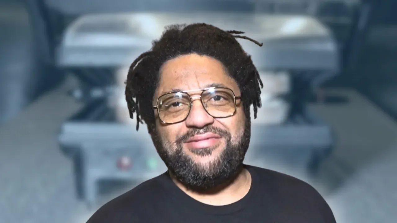 Fishbone Makes a Porchetta Pesto Panini on the Tour Bus - COOKING AT 65MPH Ep. 55 [VIDEO]