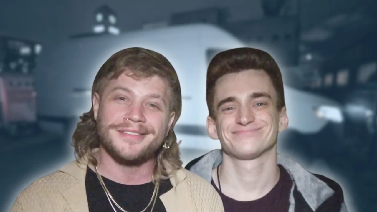 A Lot Like Birds - BUS INVADERS Ep. 2152 [VIDEO]