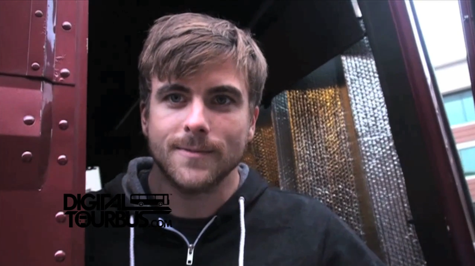 Circa Survive – BUS INVADERS Ep. 364