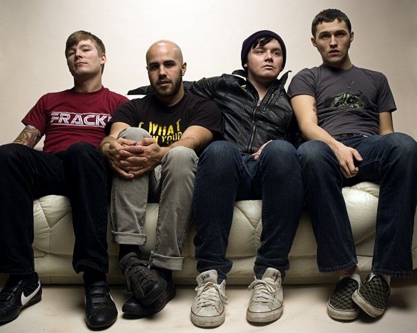 Broadway Calls Announces West Coast Tour with My Iron Lung