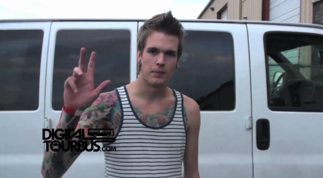 City Lights – BUS INVADERS Ep. 180