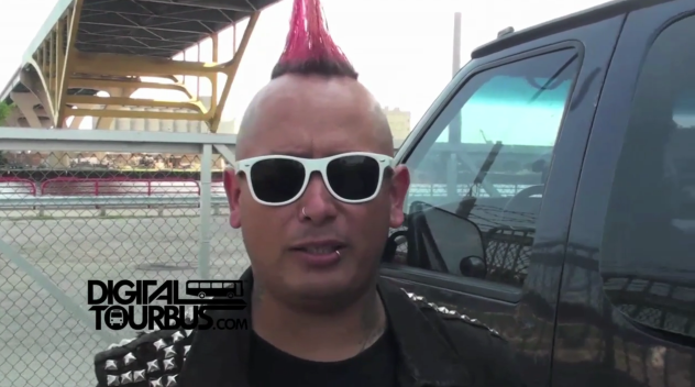 Left Alone – BUS INVADERS Ep. 184 (Warped Edition)