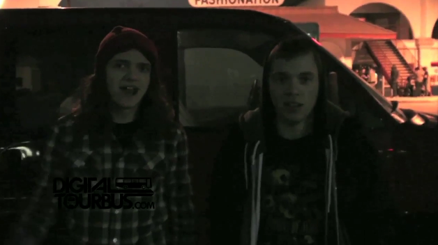 Miss May I – BUS INVADERS Ep. 99