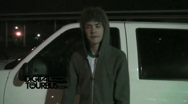 Plug In Stereo – BUS INVADERS Ep. 78