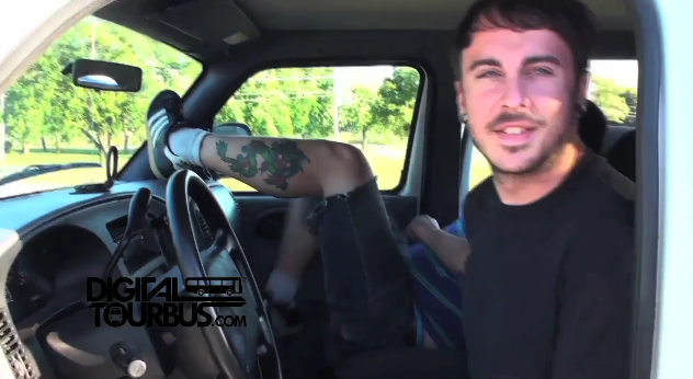 Renae – BUS INVADERS Ep. 69