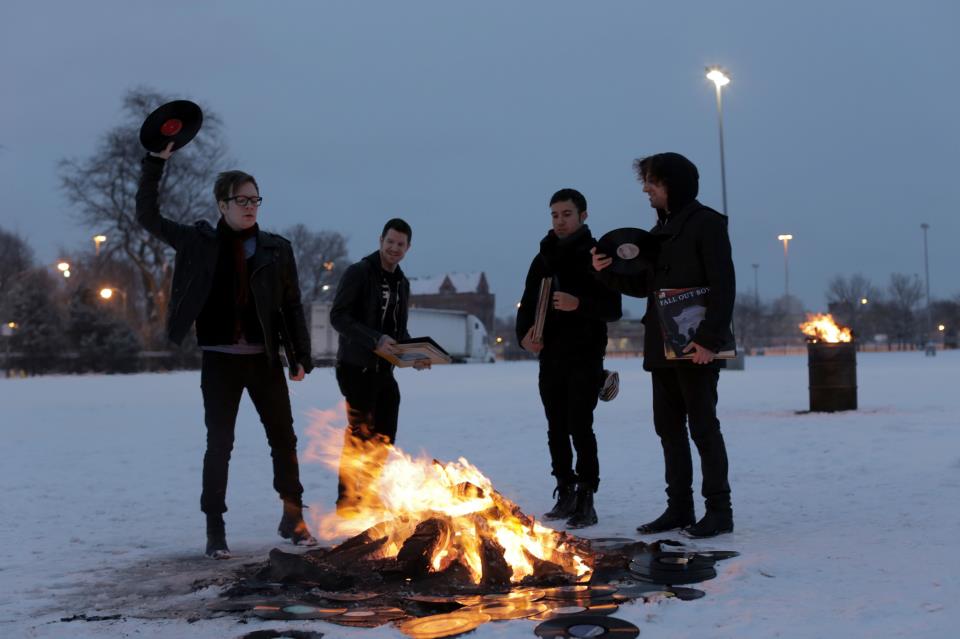 Fall Out Boy Booking  Summer Amphitheater Tour