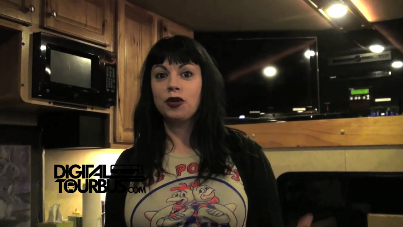 The Birthday Massacre – BUS INVADERS Ep. 402