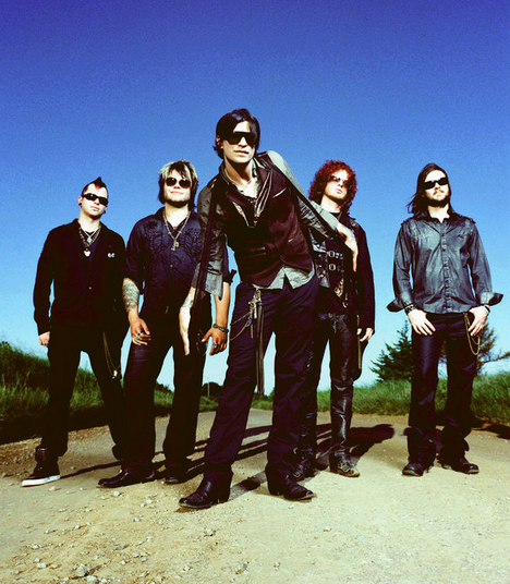 Hinder Announces U.S. Summer Tour with Aranda / Devour The Day