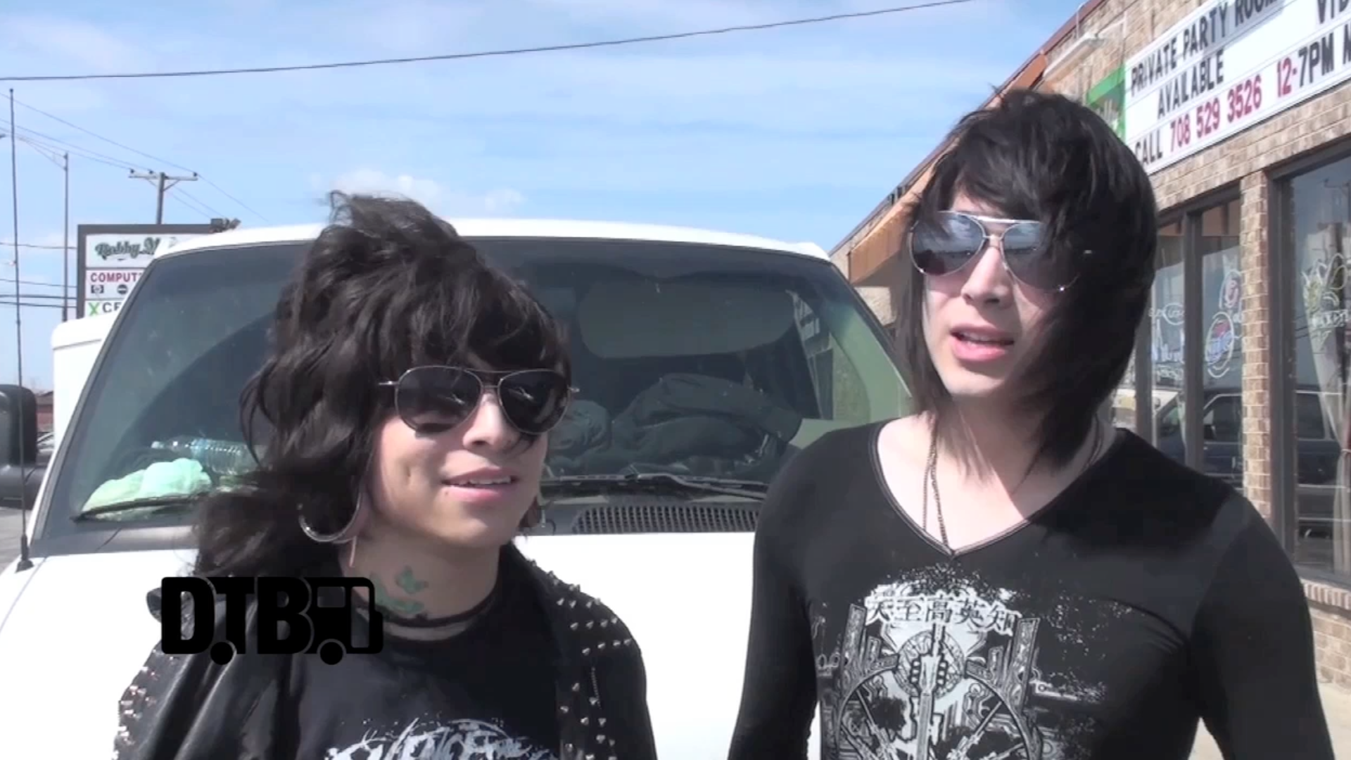 Design The Skyline – BUS INVADERS Ep. 512 [VIDEO]