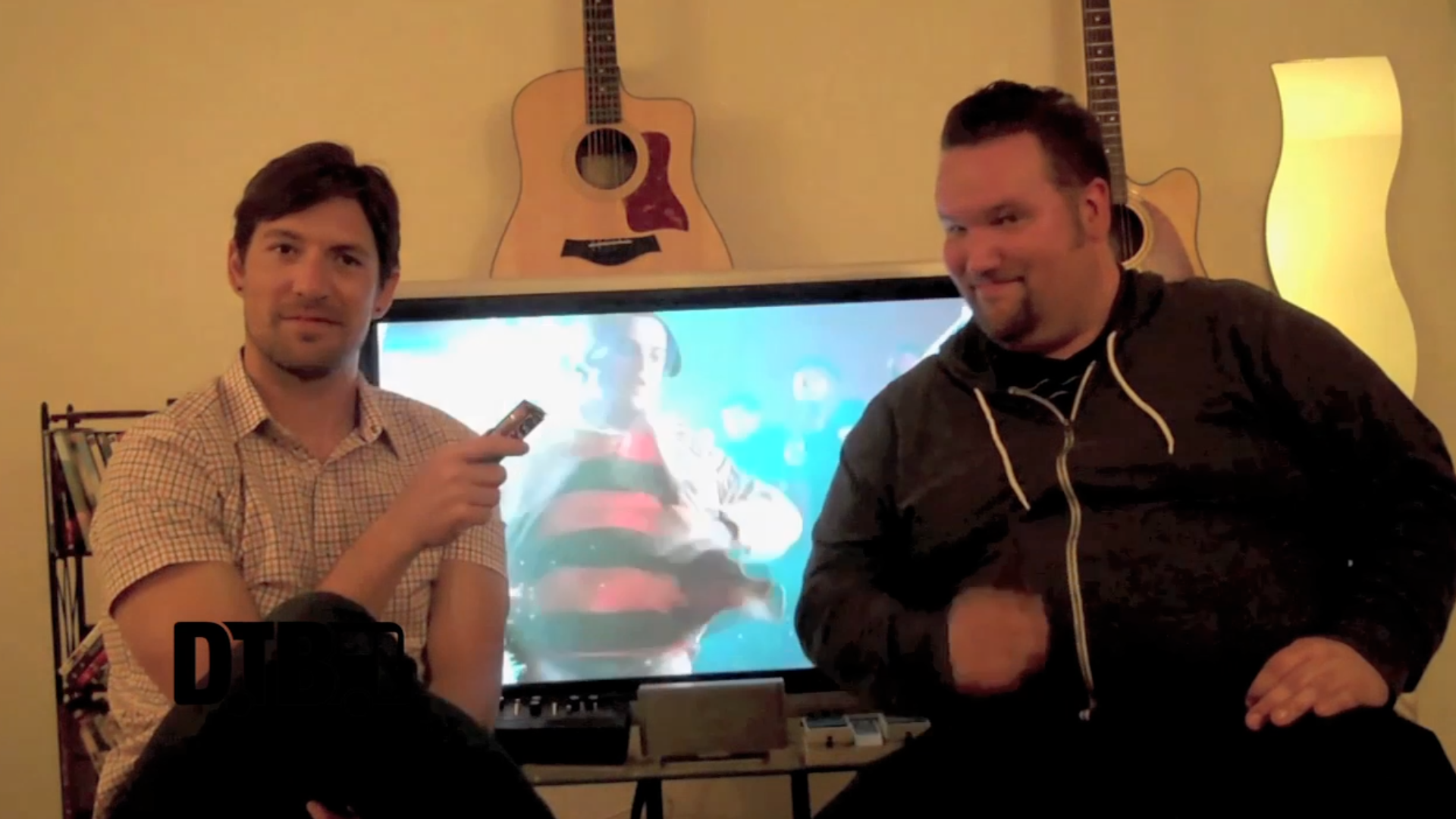 Hello Monster – CRAZY TOUR STORIES [VIDEO]