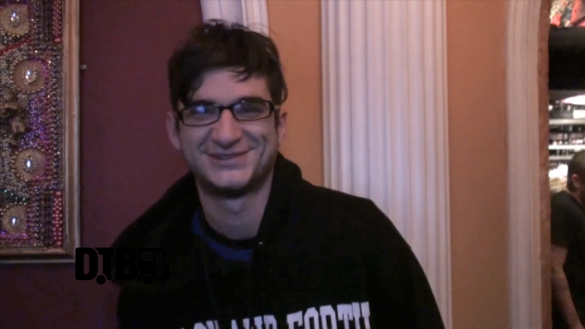 Man Overboard – CRAZY TOUR STORIES [VIDEO]