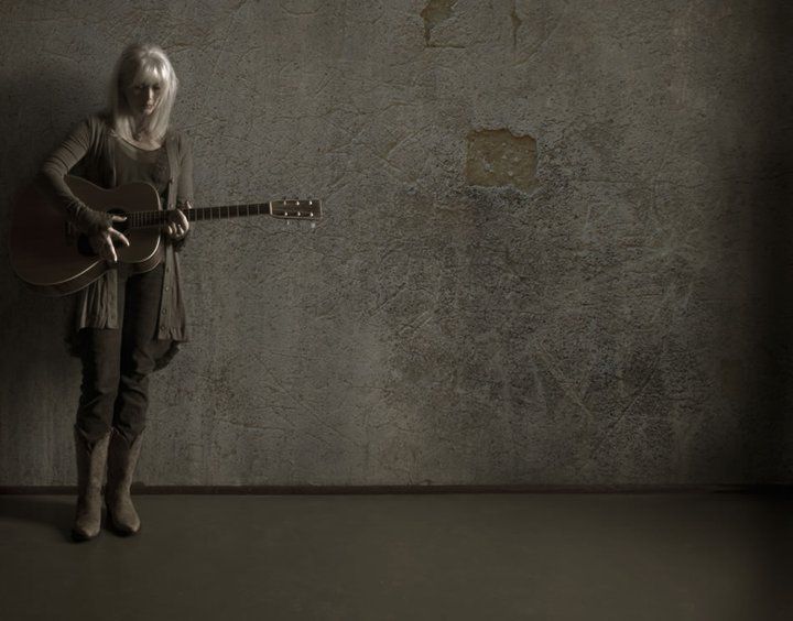 Emmylou Harris Announces the “Wrecking Ball Tour”