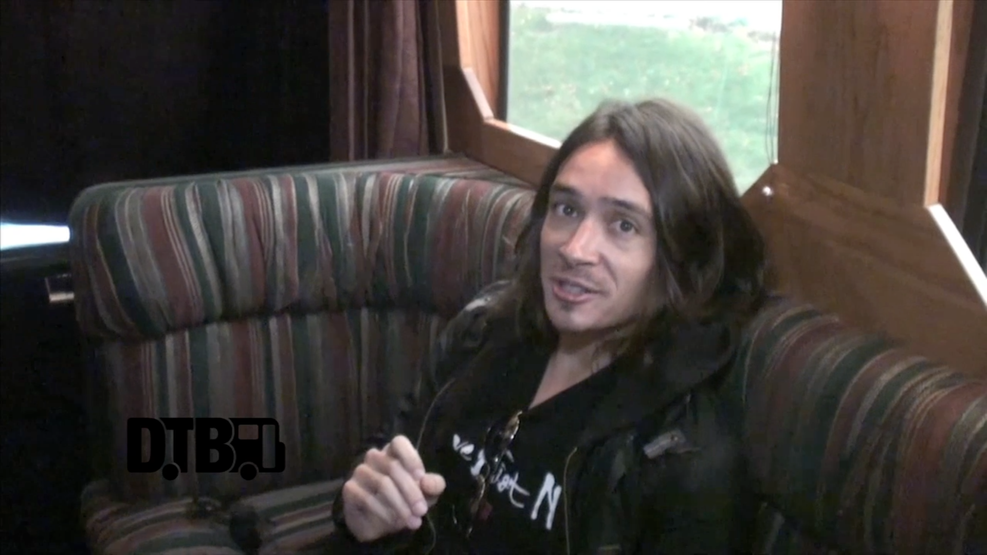 Periphery – CRAZY TOUR STORIES [VIDEO]