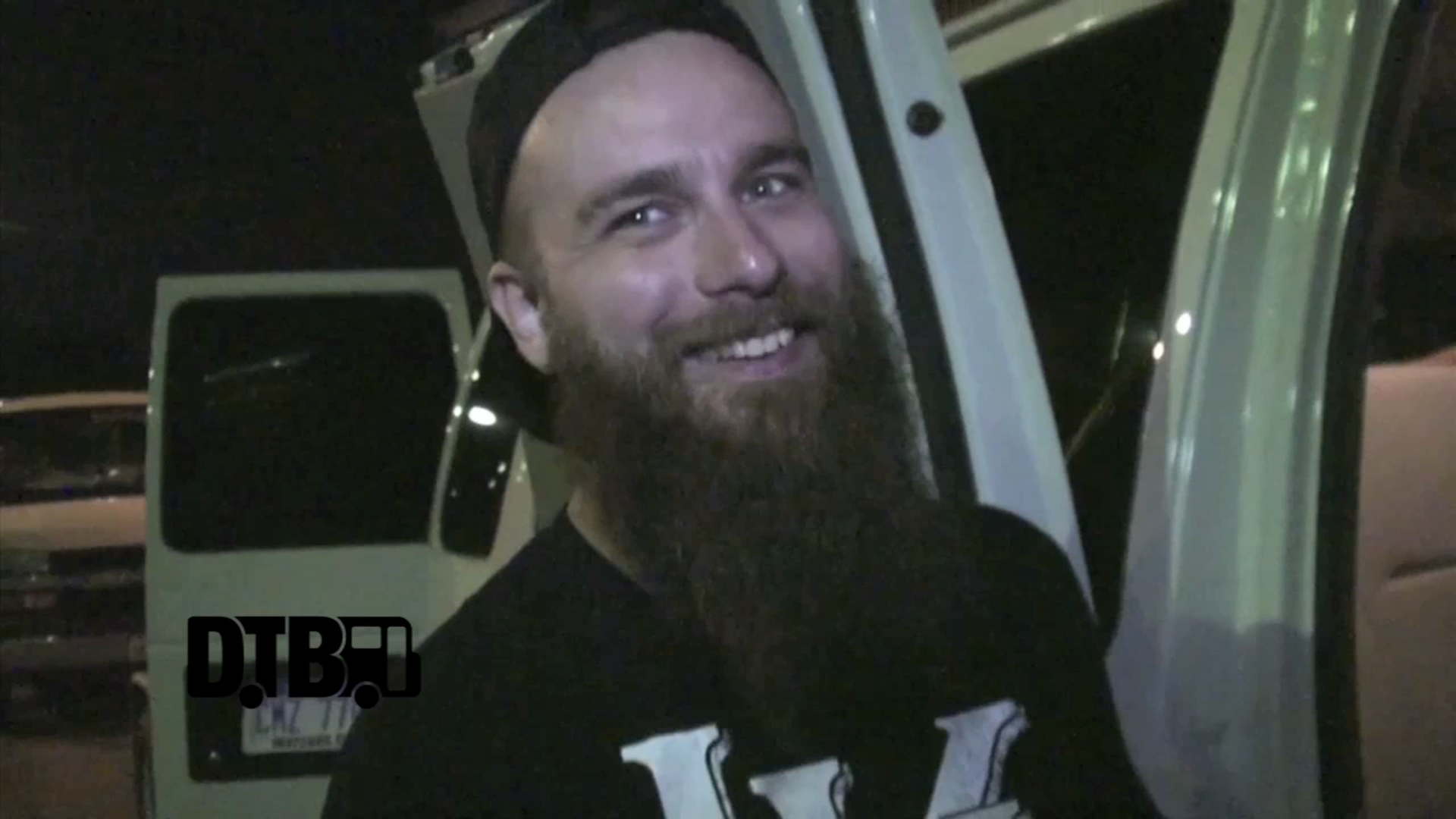 Wilson – BUS INVADERS Ep. 573 [VIDEO]