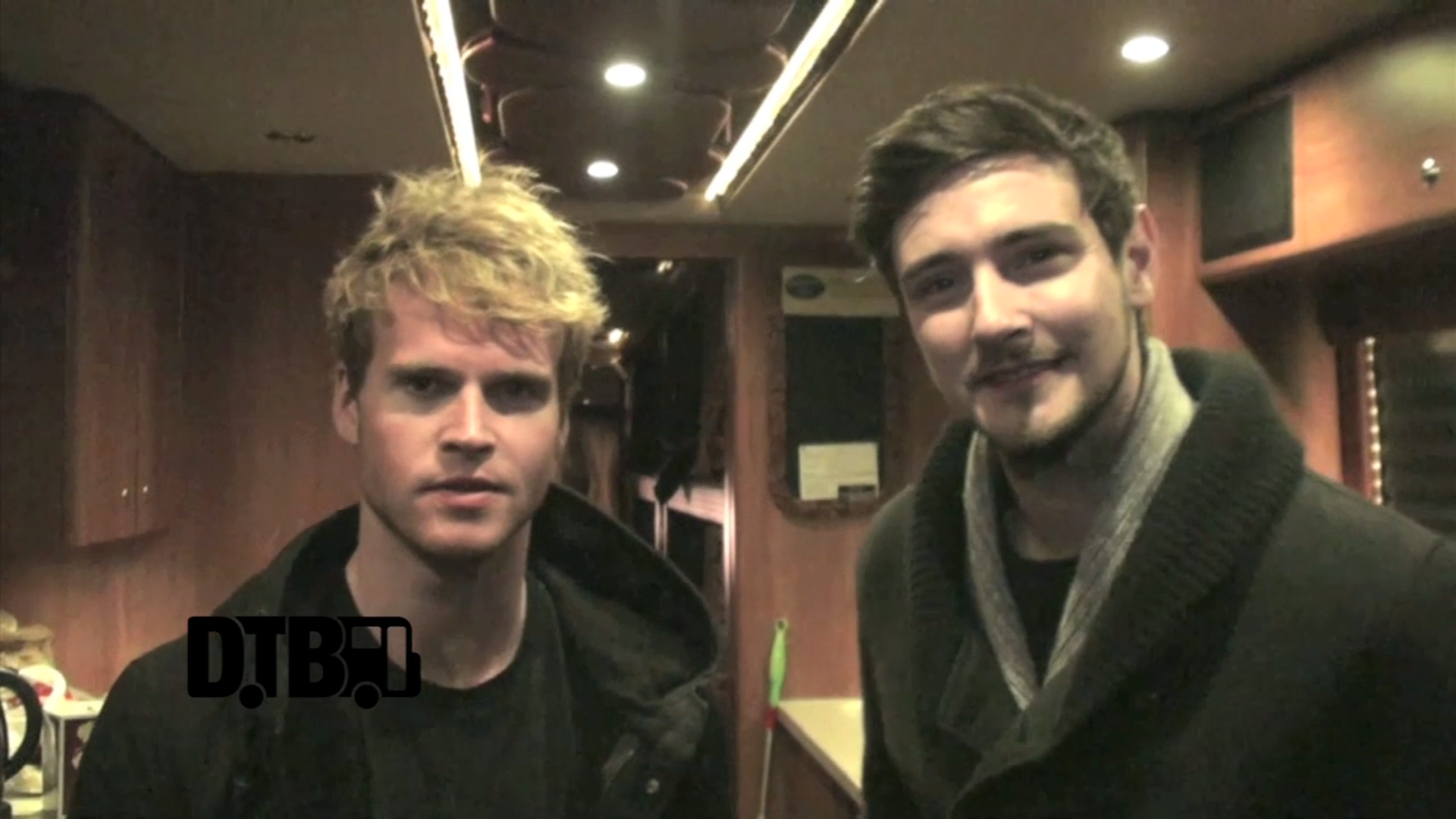 Kodaline – BUS INVADERS Ep. 588 [VIDEO]