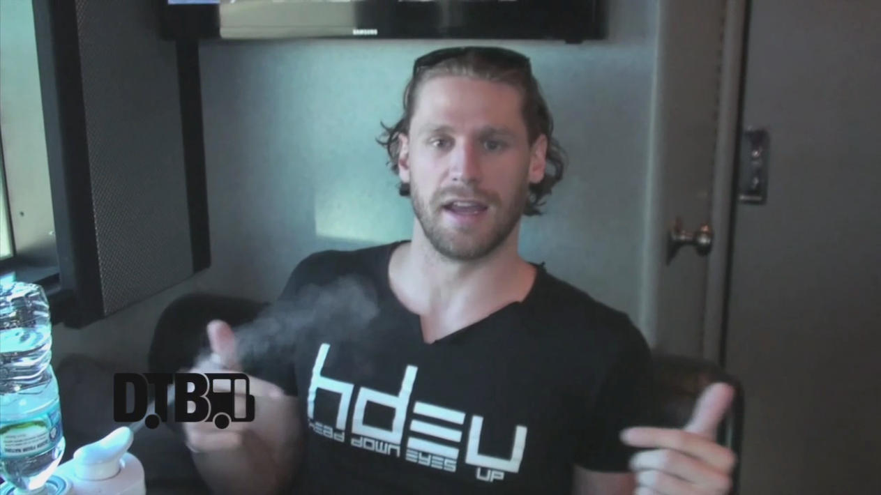 Chase Rice – CRAZY TOUR STORIES [VIDEO]