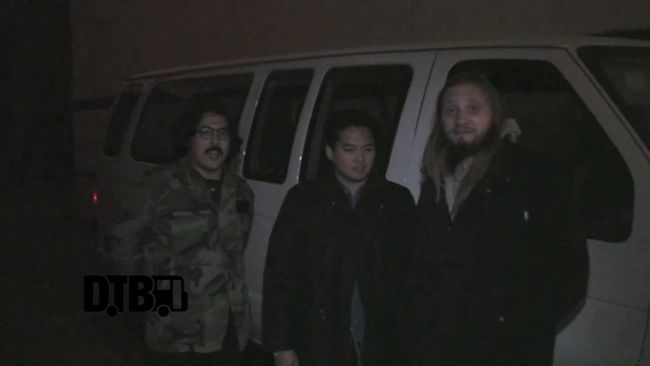 Team Spirit – BUS INVADERS Ep. 620 [VIDEO]