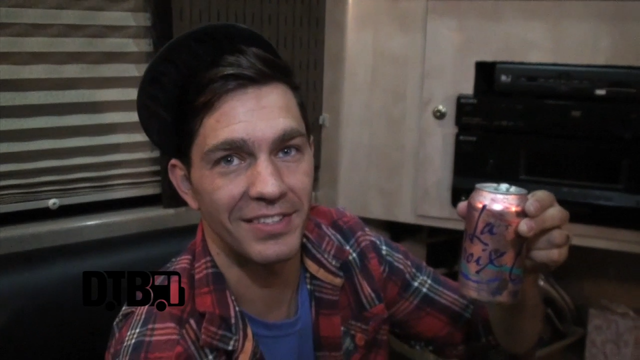 Andy Grammer – BUS INVADERS Ep. 652 [VIDEO]