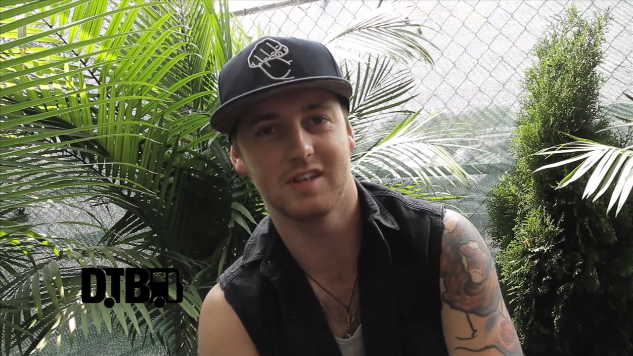 Asking Alexandria – DREAM TOUR [VIDEO]