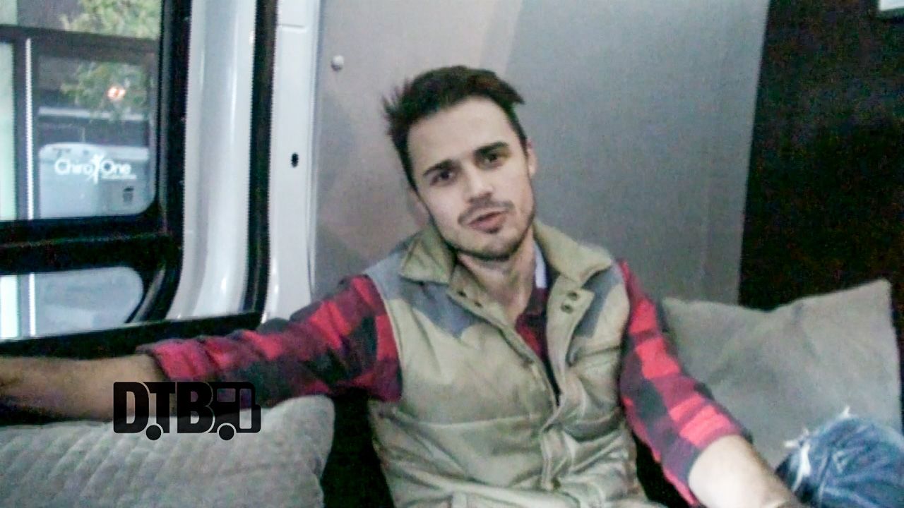 Kris Allen (from American Idol) – CRAZY TOUR STORIES Ep. 289 [VIDEO]