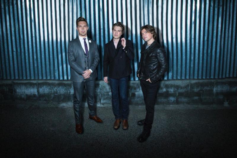 Hanson Announces “Roots & Rock N’ Roll Tour”