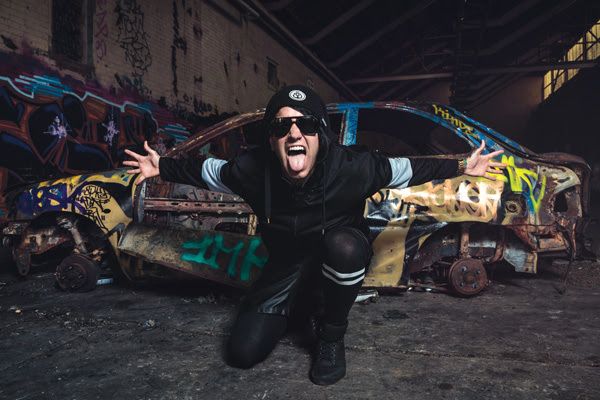 Fronzilla (of Attila) Announces Fall U.S. Tour