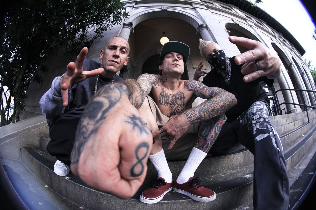 Kottonmouth Kings – CRAZY TOUR STORIES