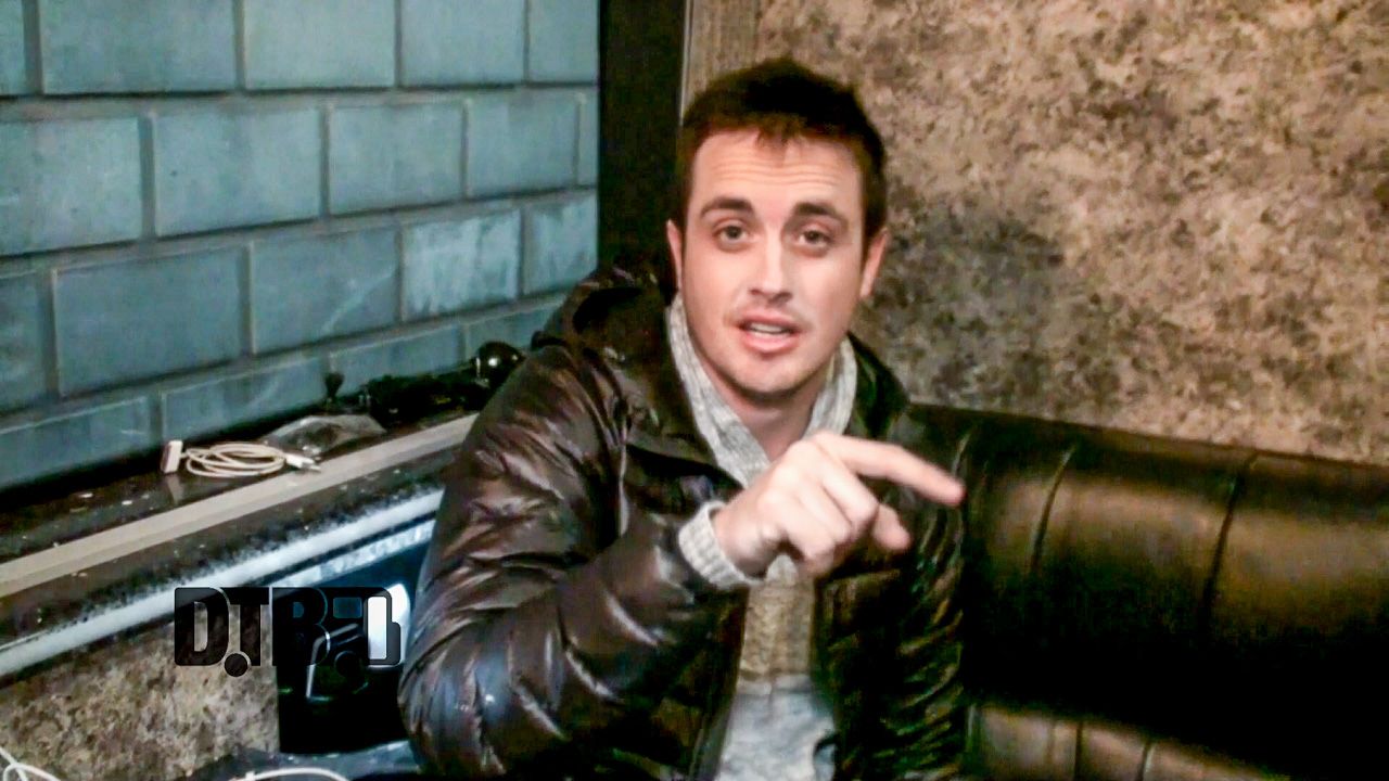 Parachute – TOUR PRANKS Ep. 100 [VIDEO]