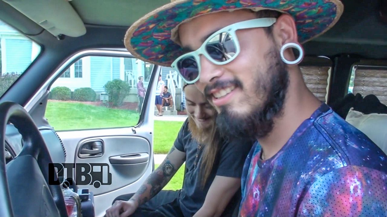 Northern Line – BUS INVADERS Ep. 908 [VIDEO]