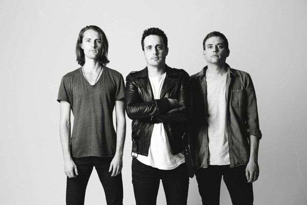 Parachute Announces “The Wide Awake Tour”