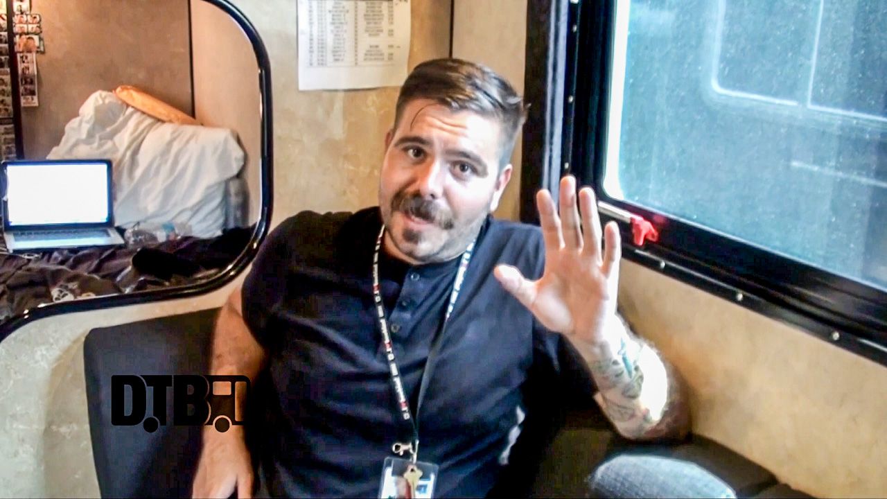 Silverstein – CRAZY TOUR STORIES Ep. 379 [VIDEO]