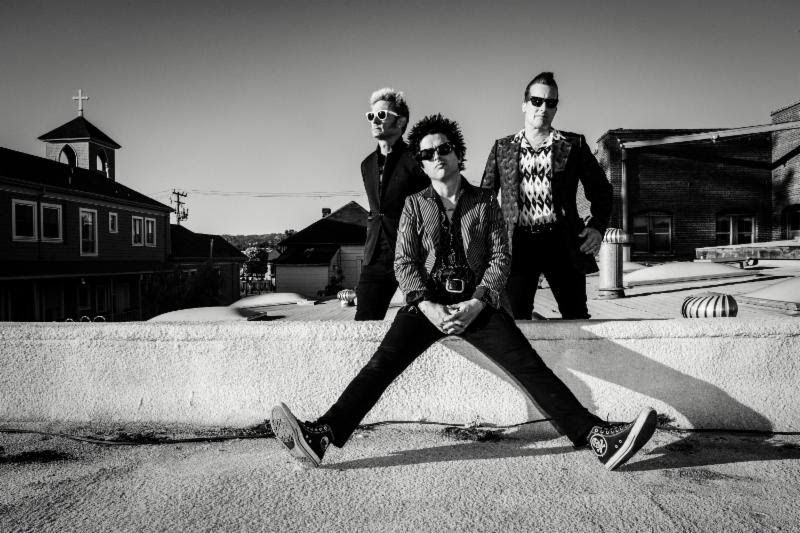 Green Day Announces the North American “Revolution Radio Tour”